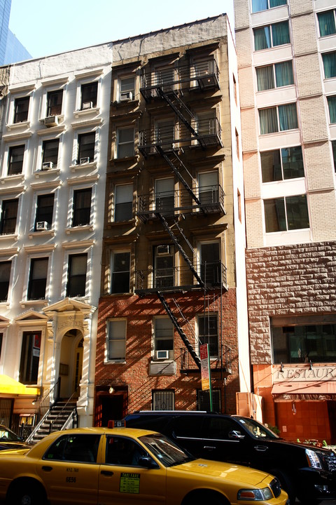 Cooperative in New York, NY - Building Photo