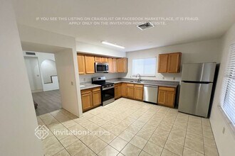 1545 E Laurel Ave in Gilbert, AZ - Building Photo - Building Photo