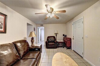 6490 Tuggle Dr in Buford, GA - Building Photo - Building Photo