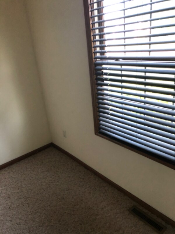 property at 2332 Harvard Dr