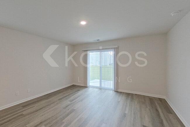 107 Overstreet Way in Springfield, GA - Building Photo - Building Photo