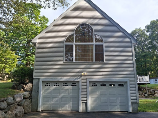 6 Rockwood Ln in Lincoln, MA - Building Photo - Building Photo