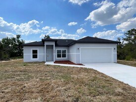 420 Hallmark Ave in Lake Placid, FL - Building Photo