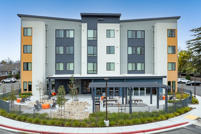 Stony Oaks Apartments in Santa Rosa, CA - Building Photo - Building Photo