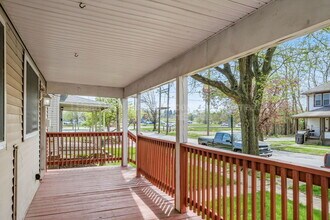 32 Schultz Ave in Columbus, OH - Foto de edificio - Building Photo