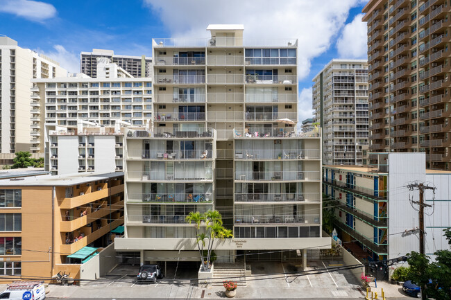 Tradewinds Plaza in Honolulu, HI - Building Photo - Building Photo