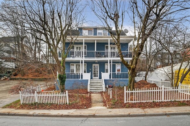 property at 364 Ashford Ave