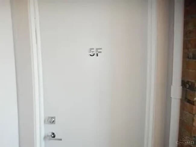 property at 26 E 15th St