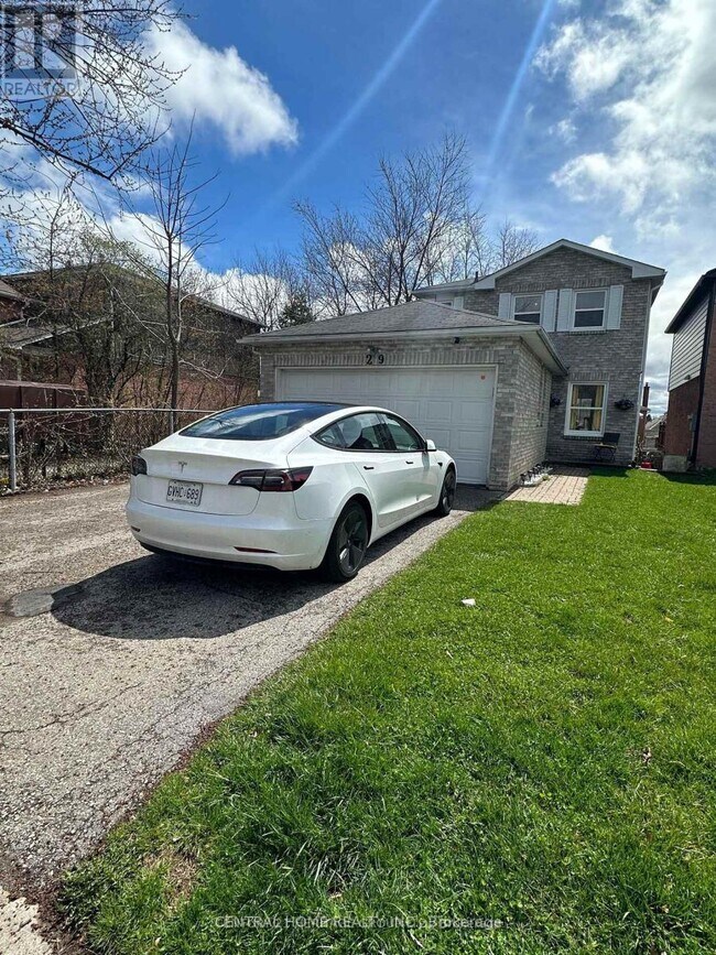 property at 29 Bingham St