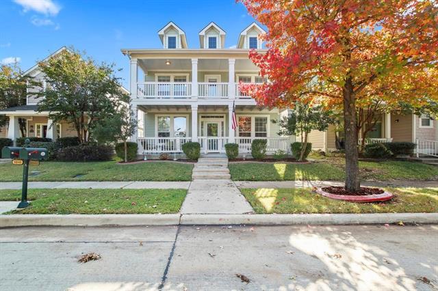 9840 Cedarcrest Dr in Providence Village, TX - Building Photo