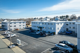 The Arbors in Fall River, MA - Building Photo - Primary Photo