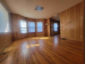 705 Lexington Ave in Lawrenceville, IL - Foto de edificio - Building Photo