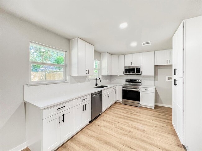 4926 Adonis Dr in Spring, TX - Building Photo - Building Photo