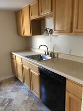 3318 1/2 Greenwood Blvd in Maplewood, MO - Building Photo - Building Photo