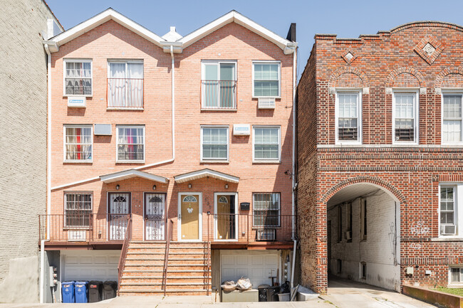 539 Snediker Ave in Brooklyn, NY - Building Photo - Building Photo