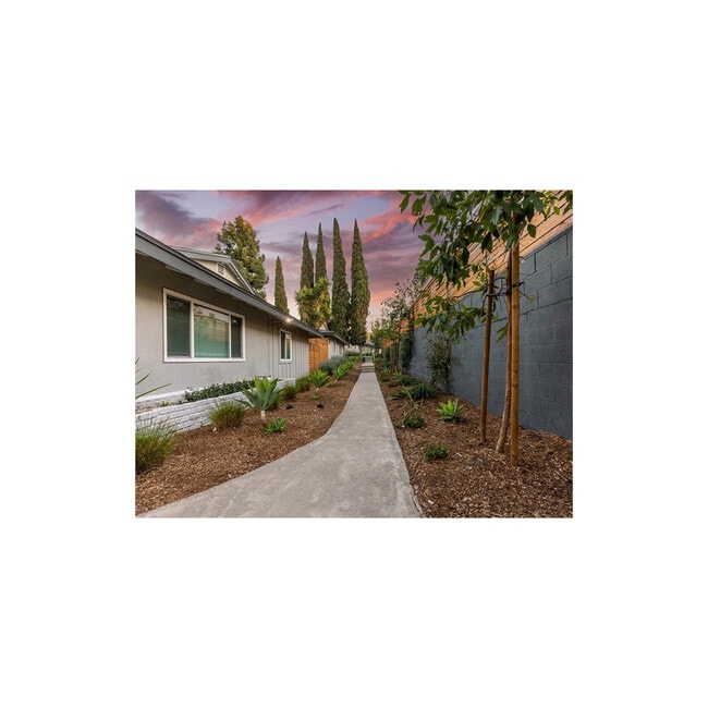 The Villas At Anaheim Hills