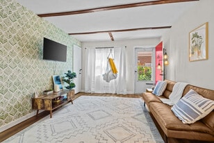 172 Cherry St in Norfolk, VA - Building Photo