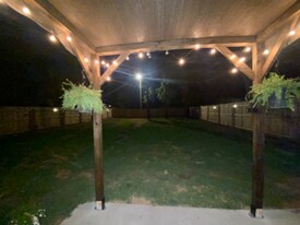 2032 NE 16th Terrace in Oklahoma City, OK - Building Photo