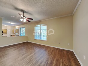 8881 Shindler Crossing Dr in Jacksonville, FL - Building Photo - Building Photo