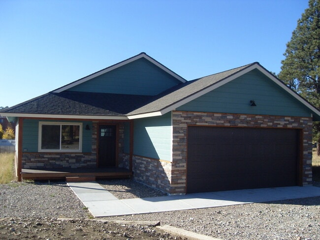 property at 207 Carpin Cir