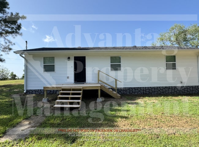 property at 313 W Parker Rd
