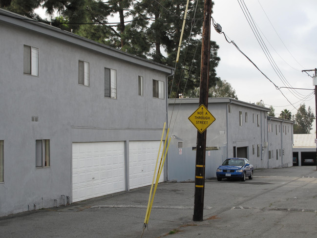 Orange Grove Apartments in Whittier, CA - Foto de edificio - Building Photo