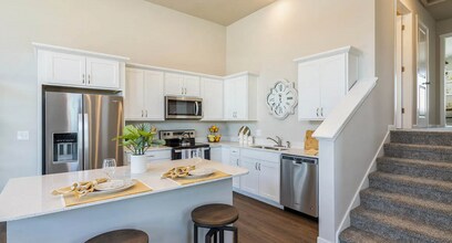 869 NE Traverse Dr in Waukee, IA - Building Photo - Building Photo