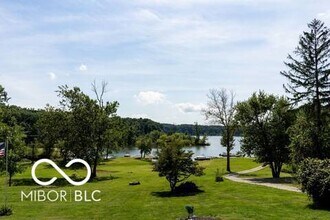 9271 Mallard Dr in Rockville, IN - Building Photo - Building Photo