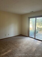 410 Emmett St in Bristol, CT - Building Photo - Building Photo