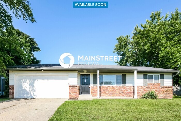 718 Spring Valley Ct in Indianapolis, IN - Foto de edificio