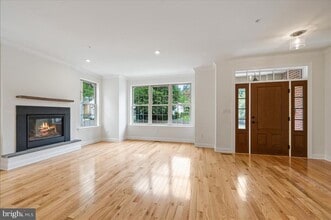 268 W Ashland St in Doylestown, PA - Building Photo - Building Photo