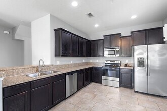 6562 S Goldenrod Rd in Orlando, FL - Building Photo - Building Photo