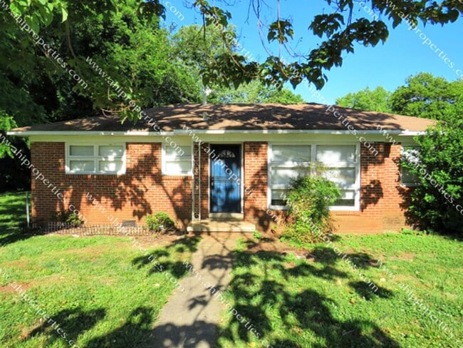 property at 505 Mastin Lk Rd NW