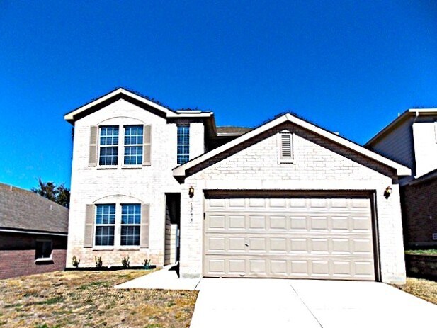 1755 Stargazer Pass in San Antonio, TX - Building Photo