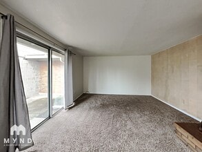 705 NE 108th Ave, Unit 19-1912 in Vancouver, WA - Foto de edificio - Building Photo