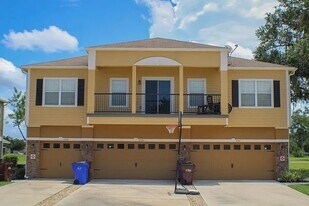 2341 Betsy Ross Ln in St. Cloud, FL - Building Photo