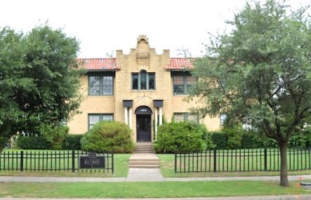 Biltmore in Dallas, TX - Foto de edificio