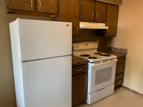 1800 Knox St in Lincoln, NE - Building Photo - Building Photo