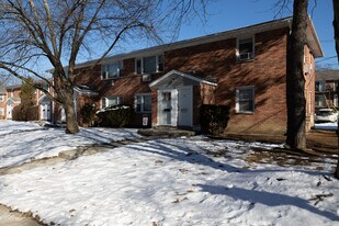 Woodhill Green Condos in Wappingers Falls, NY - Building Photo