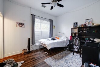 616 W 35th St in Austin, TX - Building Photo - Building Photo