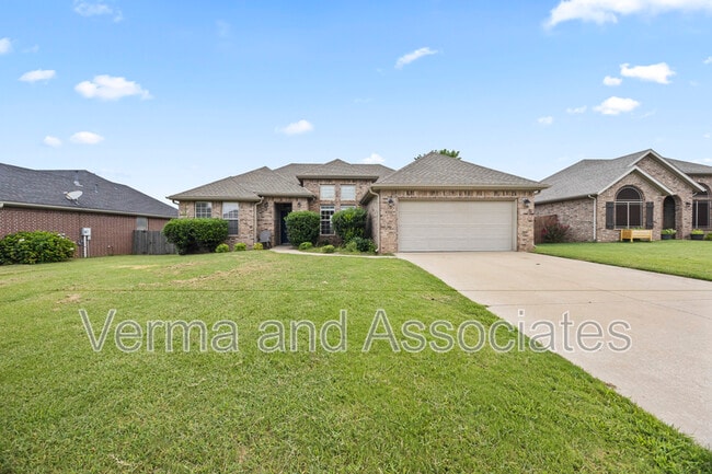 property at 4300 SW Brownstone Ave