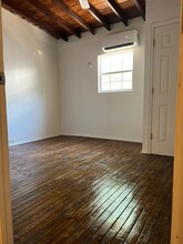 827 W Euclid Ave in San Antonio, TX - Foto de edificio - Building Photo
