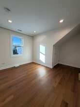 830 Deerfield Rd in Highland Park, IL - Building Photo - Building Photo