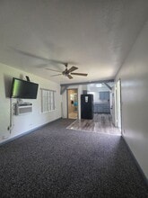 901 Daytona Ave in Daytona Beach, FL - Building Photo - Building Photo