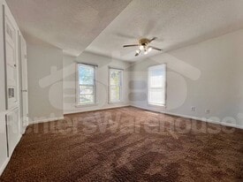 1312 22nd St, Unit 34L in Des Moines, IA - Building Photo