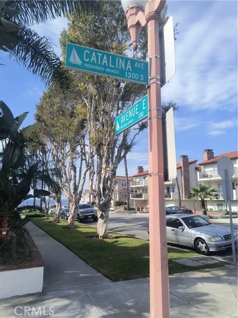 1209 S Catalina Ave in Redondo Beach, CA - Building Photo - Building Photo