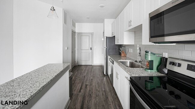 2165 Nolensville Pk, Unit 2-115 in Nashville, TN - Building Photo - Building Photo