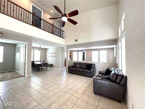 2479 Autumn Chase Ln in Henderson, NV - Building Photo - Building Photo