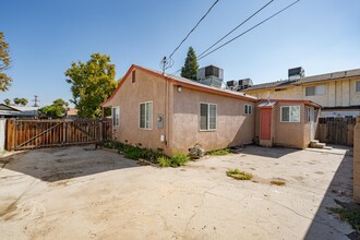 331 Haybert Ct in Bakersfield, CA - Building Photo - Building Photo