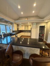 4N150 Hawthorne Ave in Bensenville, IL - Foto de edificio - Building Photo